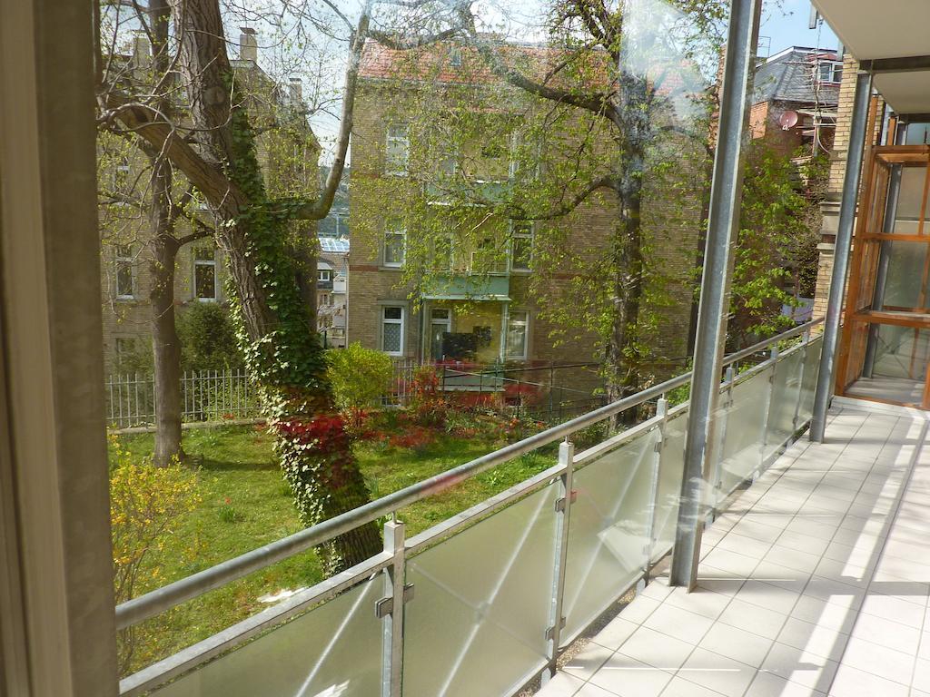 Kernerapartement Stuttgart Rum bild